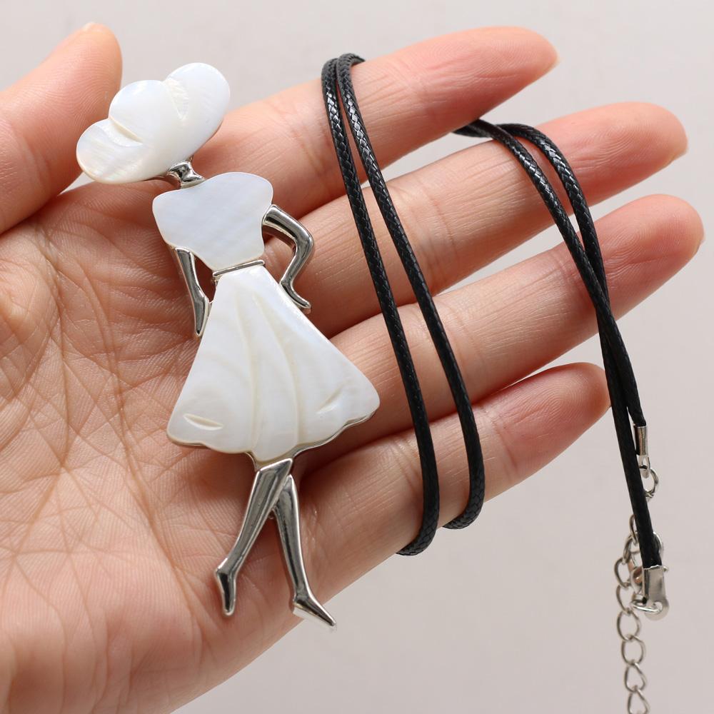 

Новый стиль, ожерелье из натуральных ракушек, красивая брошь, кулон, кожаный шнур, 2 мм, подвески для элегантных женщин, романтический подарок 30x85mm