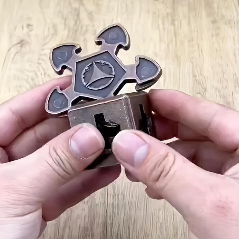 Complex Metal Puzzle Brain Teaser Intricate Gear Star Mechanism Challenge Durable Party Game for Holidays Birthdays Portable Unique Party Favor