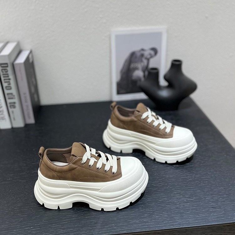 Women's Casual Shoes 2026 Spring Autumn New Vintage Comfort Height Increase Board Shoes Outdoor Non Slip Lace Up Platform Shoes