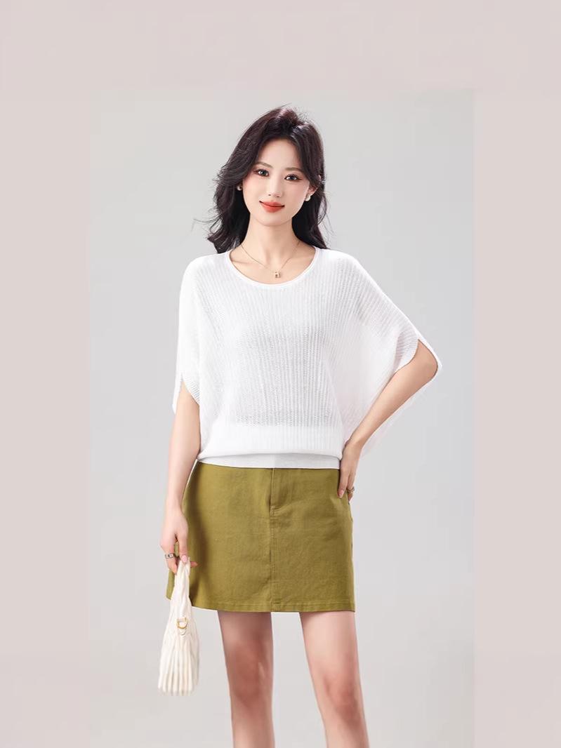2026 Spring/Summer Women s Plus Size Korean Style Linen Ice Silk Batwing Sleeve Round Neck Hollow Knit Sweater One Size