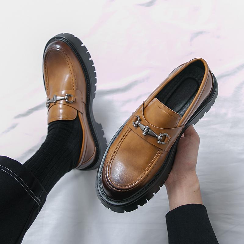 Moda Novo Masculino Moderno Sapatos Mocassins Aumentadores de Altura Casuais de Solado Grosso Resistentes ao Desgaste para Caminhada Viagem Sapatos de Couro Tamanhos 38-46 Sapatos Masculinos