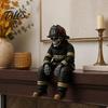 Feuerwehrmann Uniform Replik Skelett Regalhocker Statue, Vintage Harz Figur mit Realistischem Ausrüstung & Abgenutzter Retro Diorama Skulptur Finish, Dunkel
