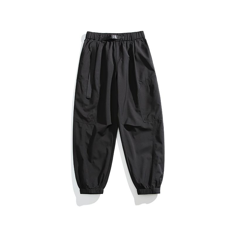 Jarní novinka Outdoor Soft Shell Three Anti-Assault Kalhoty Overaly Funkční kalhoty Trend Sport Volné trsy nohou Běžné kalhoty