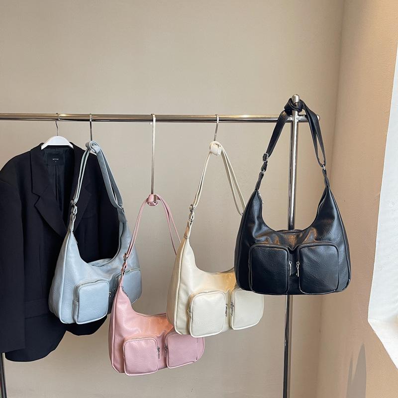 Trendy Spring Shoulder Bag Women Simple Commuting Bag Fashiable and Versatile Crossbody Bags with Multi Pockets Stylish Design