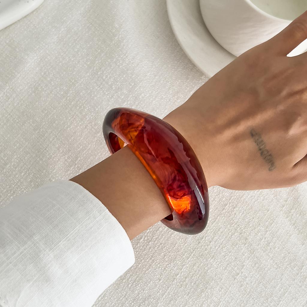 SHIXIN 3 Styles Retro Brown Thick Resin Acrylic Wide Bangle Bracelet for Women Simple Irregular Geometric Stackable Bangle New