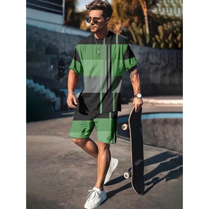 Men's Fashion Suit Harajuku Style Short-sleeved T-shirt + Shorts Two-piece Set Men's Trendy Sportswear Plus Size Casual Menswear