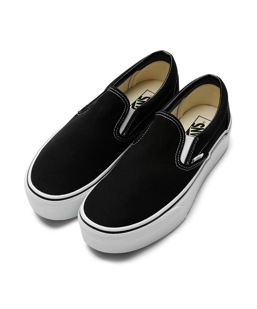 Vans Classic Slip-On Stackform - (Canvas) Black:True White / Vn0A7Q5Rbmx1
