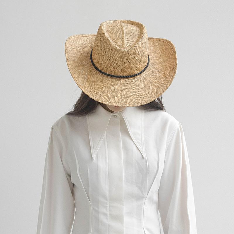 Fashion Summer Designer Style Lace Up Luxury Grass Straw Hats For Men Women Outdoor Jazz Panama Cap Sunscreen Wide Brim Sun Hats