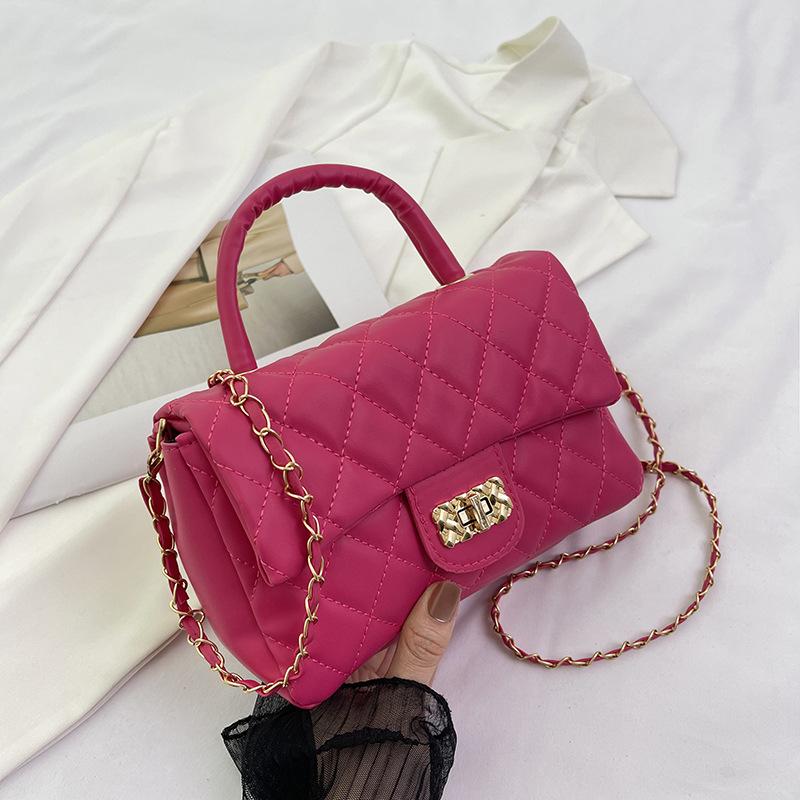 

Маленькая сумка с вышивкой ромбами, женская летняя модная сумка-мессенджер с цепочкой, популярная текстура, портативная маленькая квадратная сумка розы красного