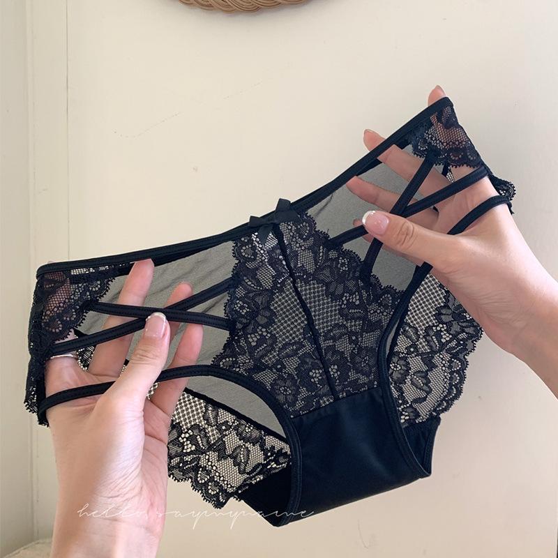 Women's Hollow Lace Breathable Mesh Transparent Seamless Breathable Low Rise Underwear