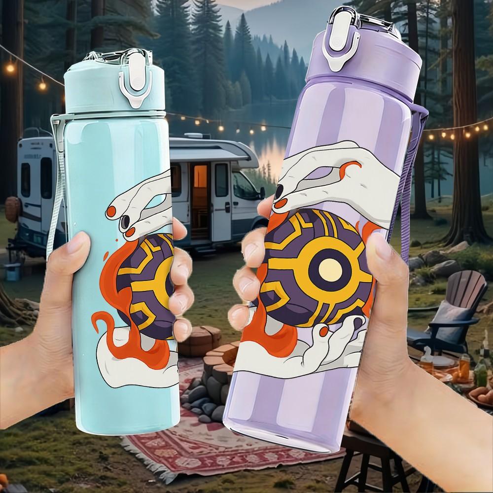1PC Colorful Helmet Pattern 750ml Color Plastic Sports Water Bottle Leakproof Flip Straw Lid Suitable for Sports Office Home Use