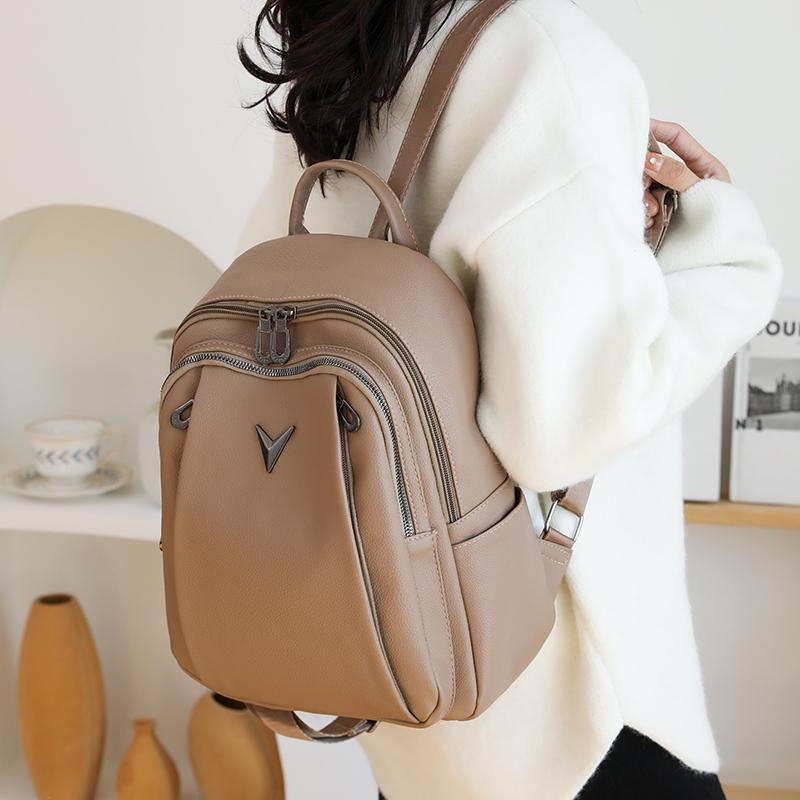 Leather Backpack Women's Solid Color Large Capacity Travel Backpack