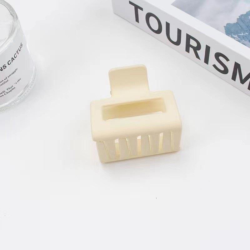 Traceless Spray Paint Frosted PS Hair Claw Clip - Shark Clip Bun Accessory