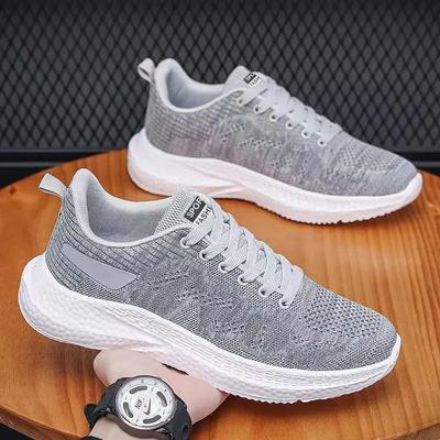 Sportschuhe 2024 Neue Herren Mesh Atmungsaktive Laufschuhe Vielseitige Bequeme Freizeitschuhe Weiche Sohle Herrenausgabe
