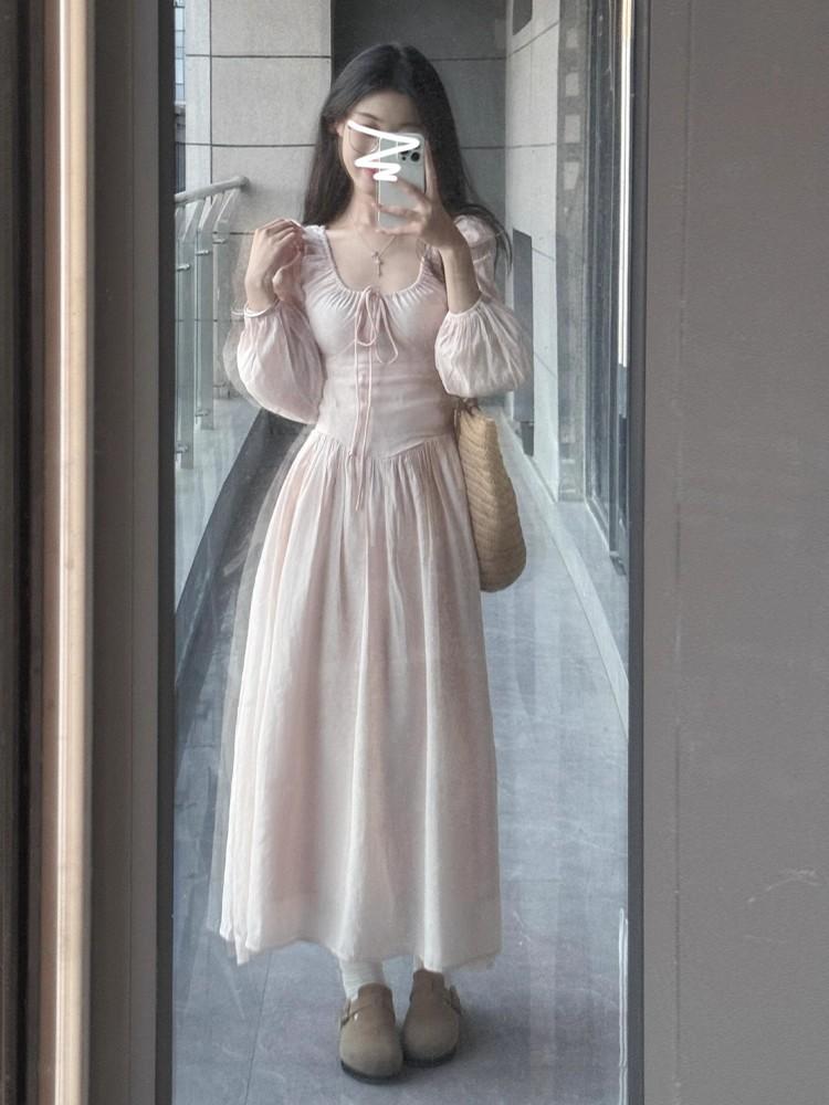 Early autumn French pink long-sleeve dress, women's outfit, new early autumn waist-cinching slimming elegant long skirt