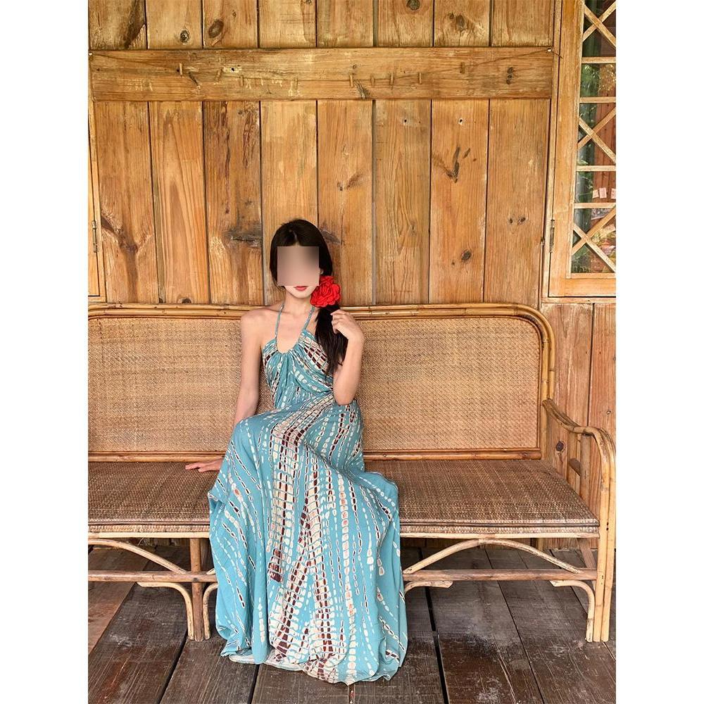 Xishuangbanna vintage bohemian halterneck camisole dress feminine backless resort dress