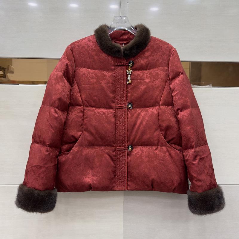 

2025 New Year Women s White Duck Down Winter Jacket for Middle-aged & Elderly - Warm Coat XL for 125-140 lbs