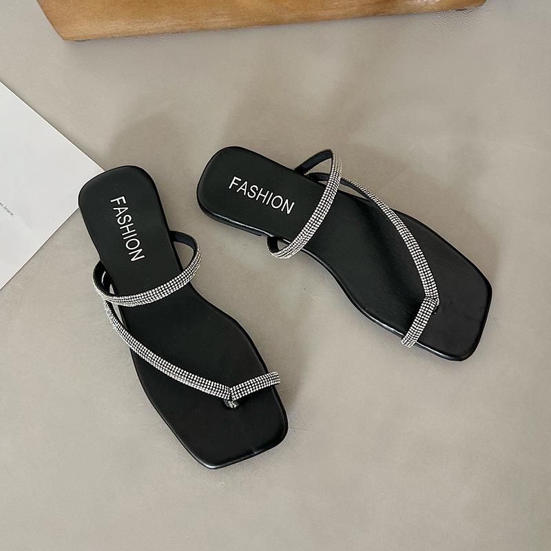 Summer New Rhinestone Flat-bottomed Slippers Women's Outerwear Cover Toes with Cool Slippers