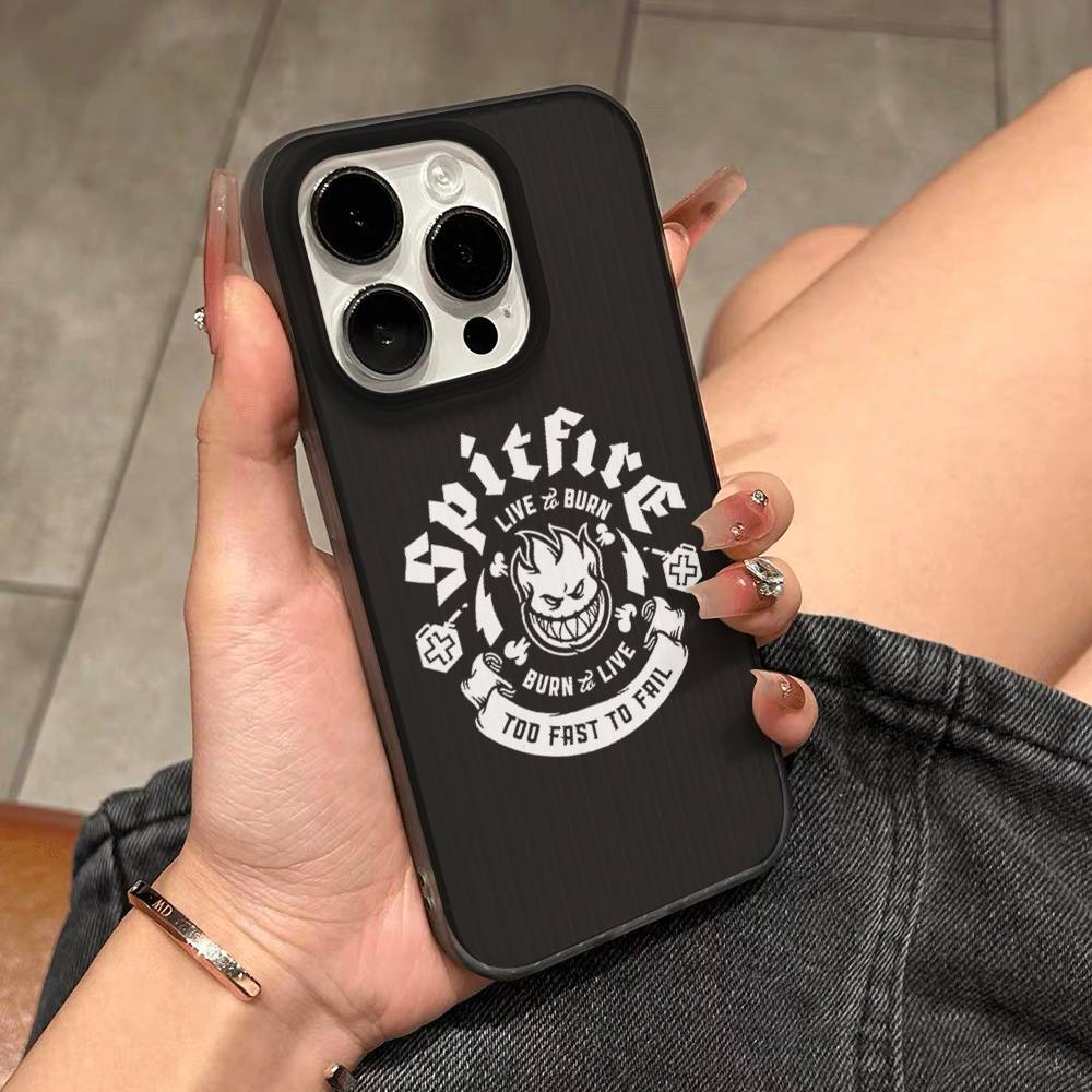 Fashion S-Spitfire Skateboard For IPhone 17 16 15 Plus Pro Max 12 14 Plus 11 13 Wave Corrugated Stripe Funda Phone Cover