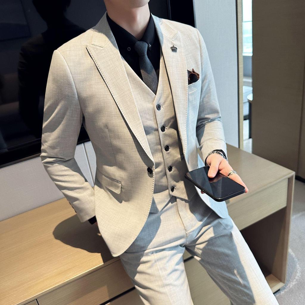 Men's Slim Fit Spring Suit Set with Peak Lapel and Solid Color Formal Wear
