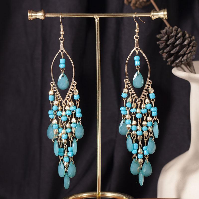 European, American and Bohemian Hollow Bead Fringed Earrings, High-end Retro Ethnic Style Earrings, Fashionable Long Earrings.