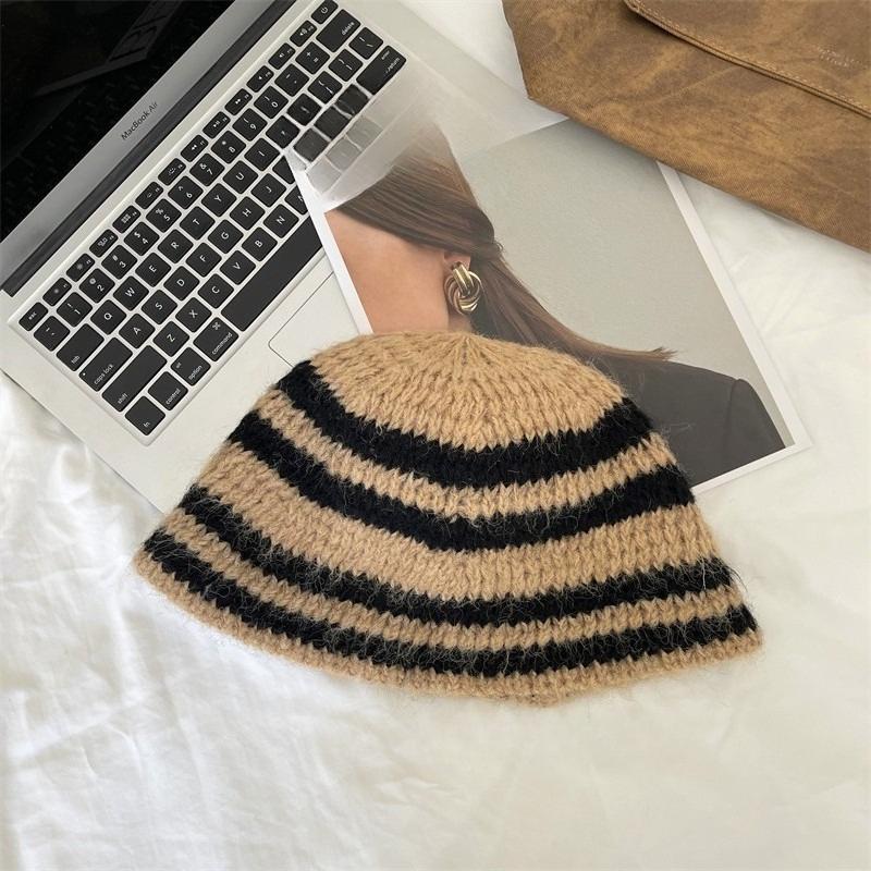 

New Style Knitted Striped Fisherman Hat for Women in Autumn and Winter Simple and Versatile Face Showing Small Woolen Bucket Hat M（56-58cm）