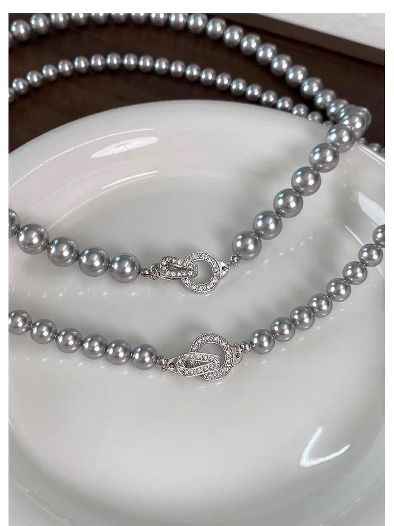 Madama Shiseka Women's Pearl Necklace: Versatile Autumn-Winter Beaded Chain, High-End Luxury Jewelry