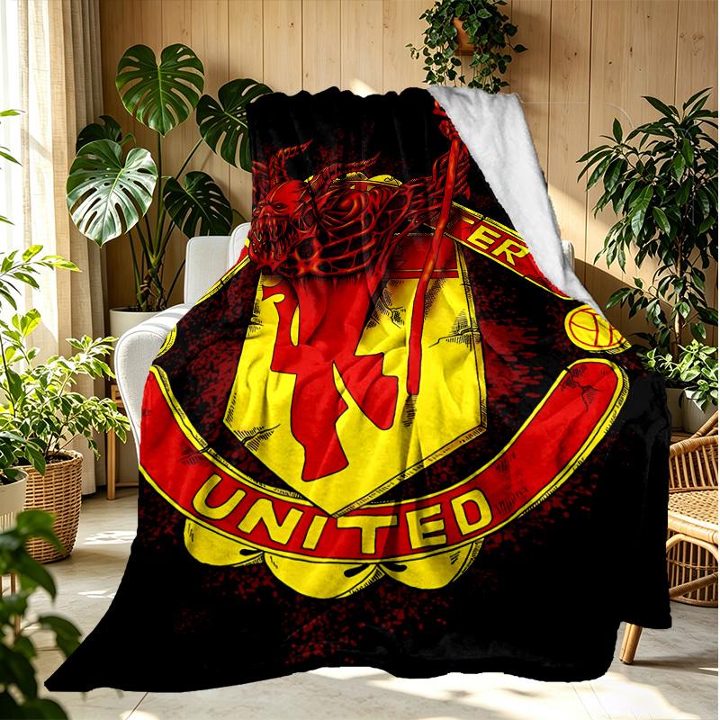 Football United F.C Pattern Blanket for Home Decoration, Bed, Sofa, Car Travel, Camping, Suitable for All Seasons, Birthday Christmas Gift