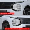 Voor Mitsubishi Outlander 2016-  2024 Koplamp Lamp wenkbrauw koplampkap sierlijst Voor Mistlamp Mistlamp Lampkap sticker