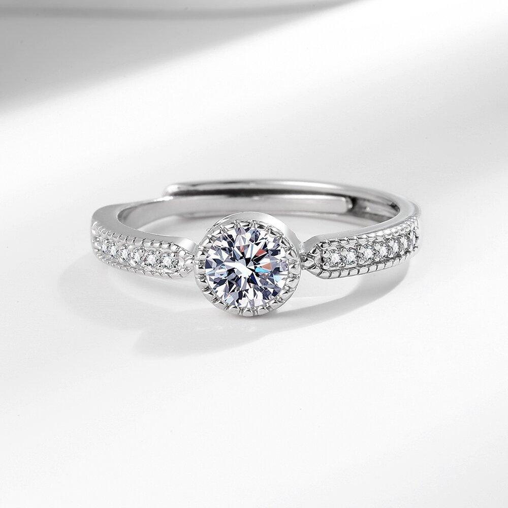

925 Sterling Silver Fashion Light Luxury Round Zircon Ring Birthday Party Anniversary Gift
