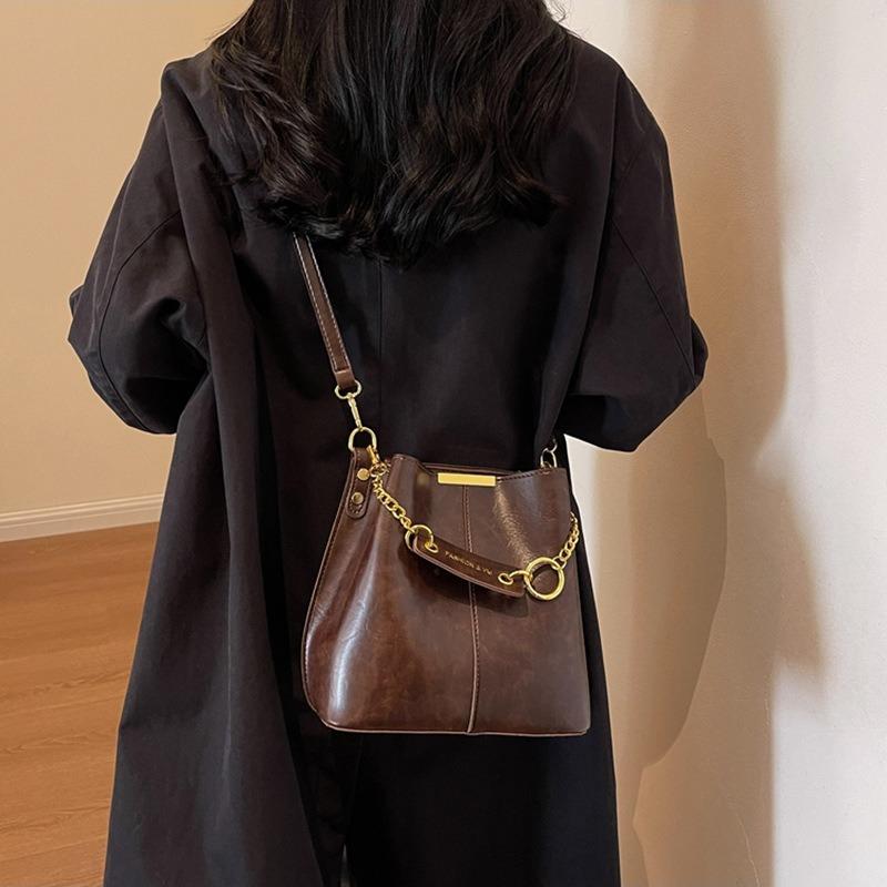 Bucket bag new women's bag summer leather shoulder bag large capacity fashion retro commuter messenger bag