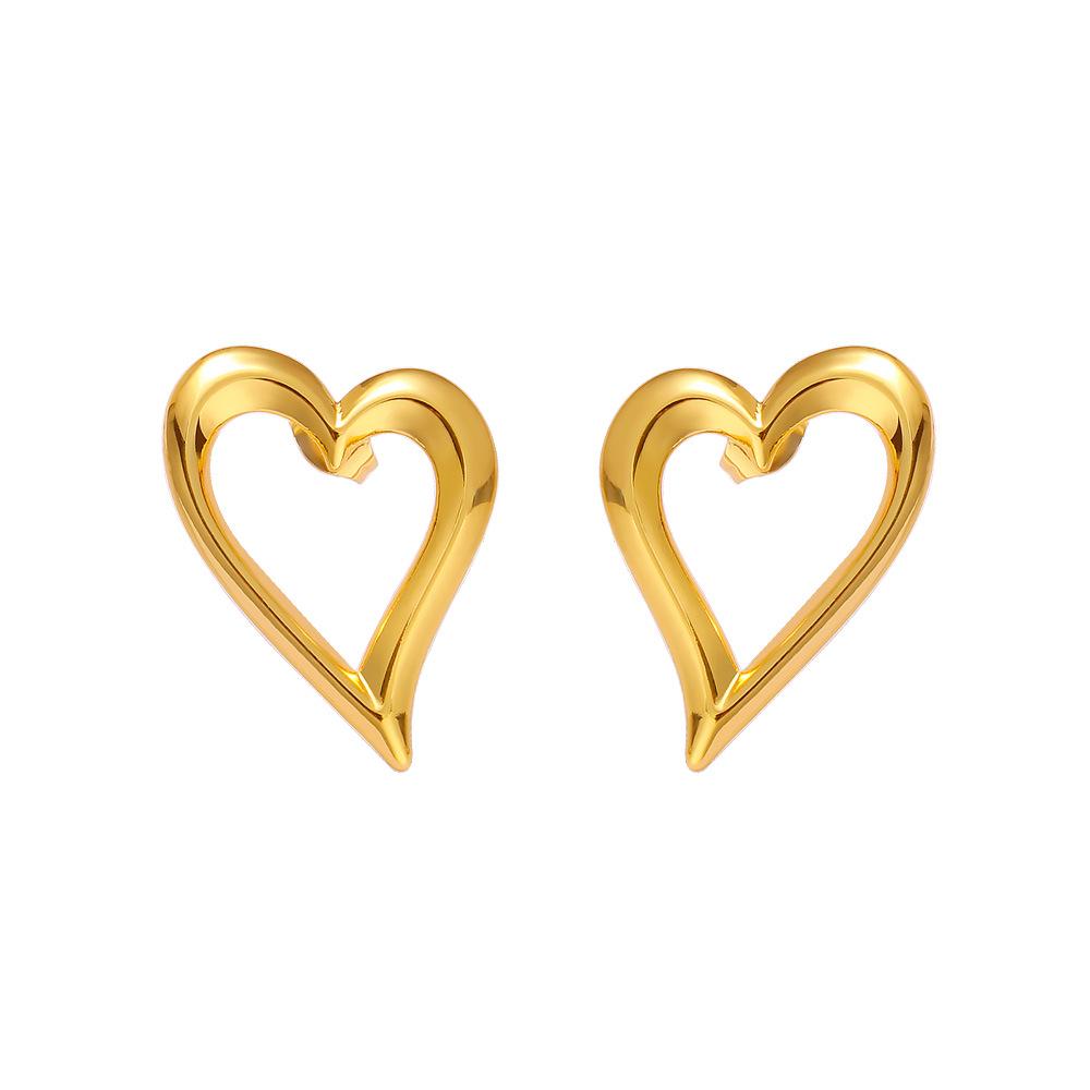 Versatile 18K Gold Stainless Steel Heart Stud Earrings for Women: Simple, Retro, Elegant Ear Jewelry