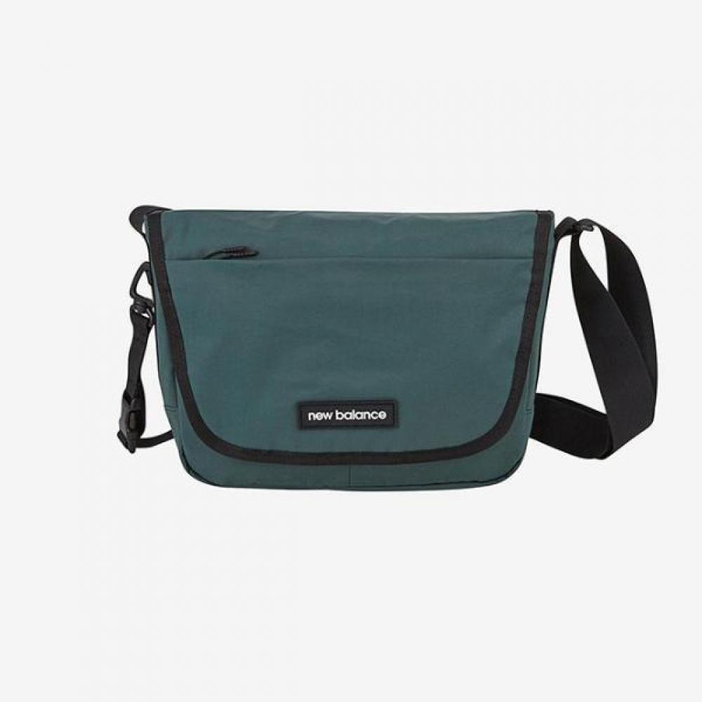 

New Balance Half Club Common Color Point Crossbody Bag Green Nbgcdsl103 62 FREE