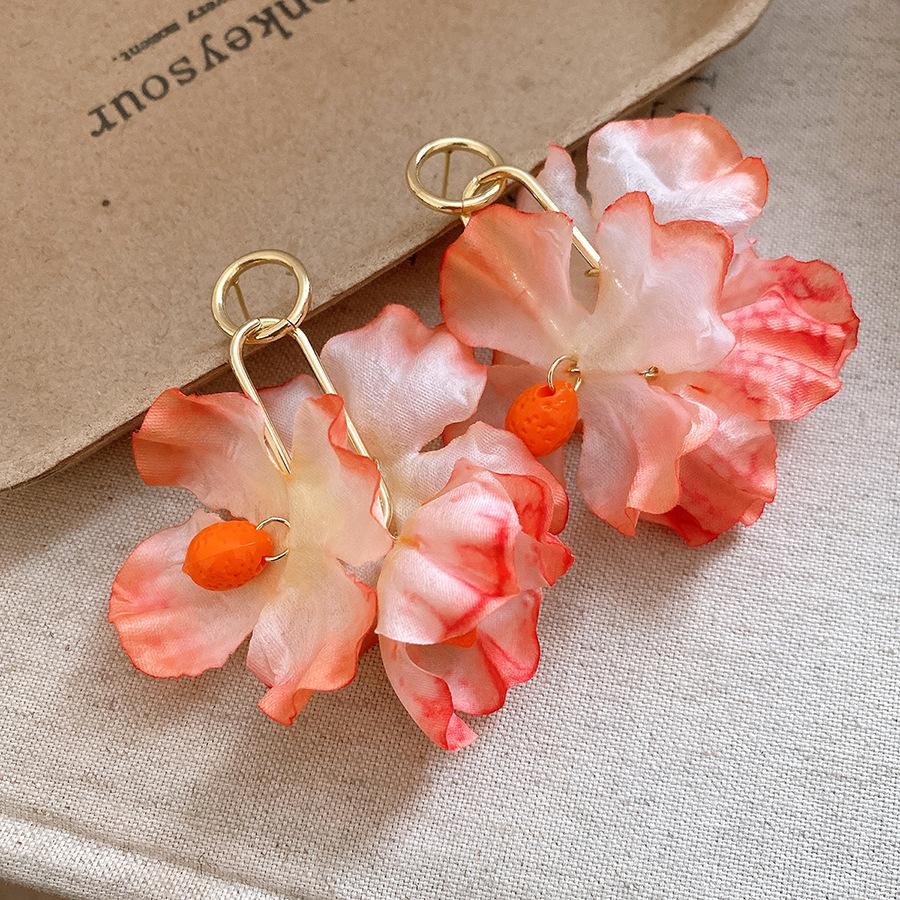 

Silver needle super fairy fabric flower fringed earrings seaside vacation wind fresh and sweet earrings light luxury high-end earrings