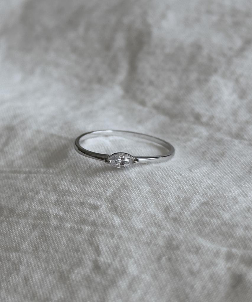 Faye 14K Navette Ring (A Type)