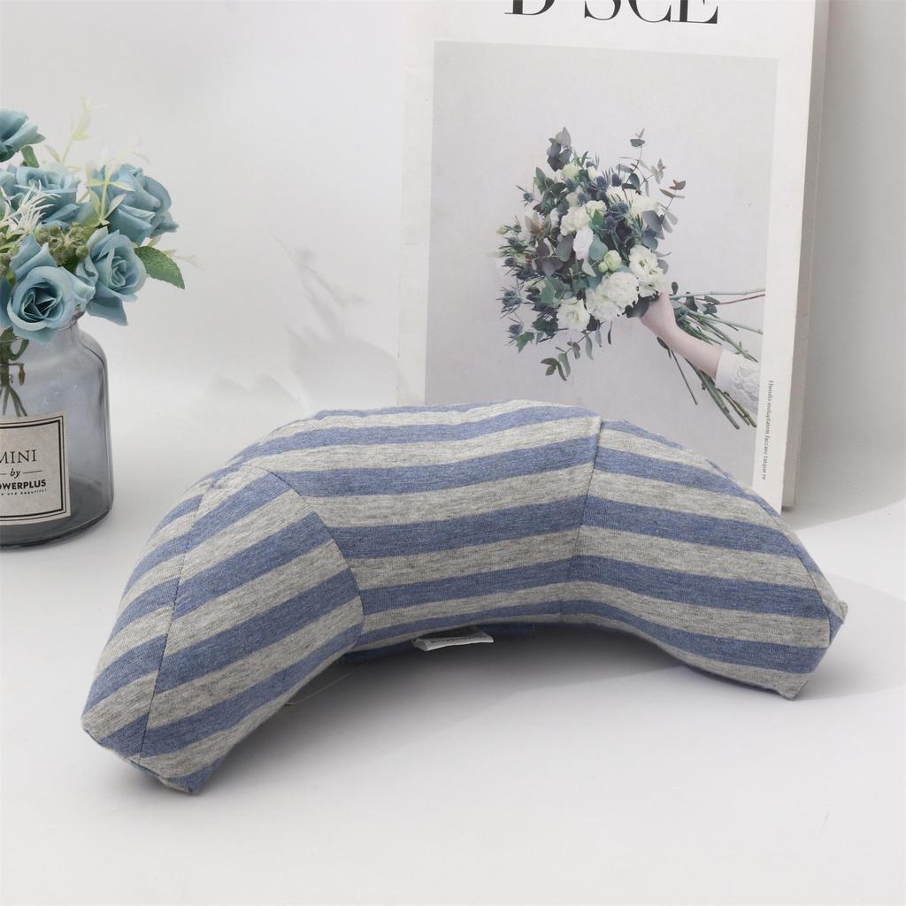 Cómoda almohada para el cuello para niños con funda para los hombros: perfecta para viajes en coche, siestas y viajes