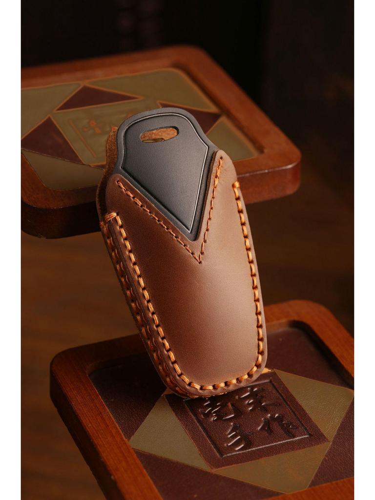 2024 Lantu Dreamer PHEV/EV Chasing Light Car Key Cover - Full Leather Shell with Buckle