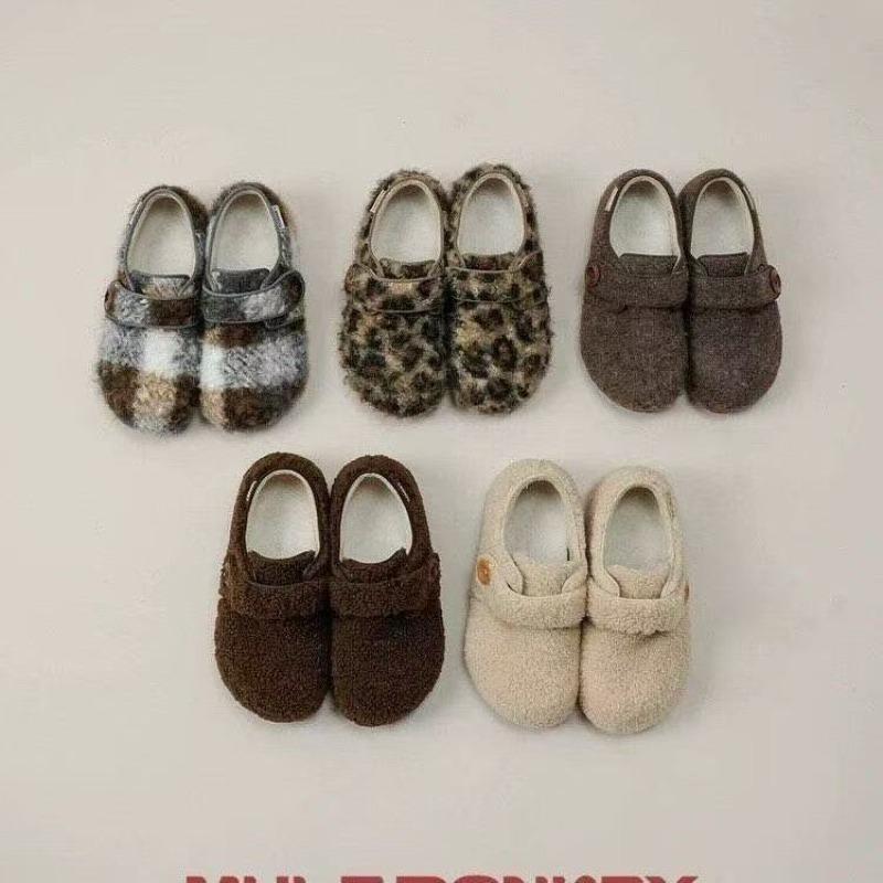 Giant Warm Lamb Wool Shoes for Women's Winter New Plush Plush Inner Height Increase White