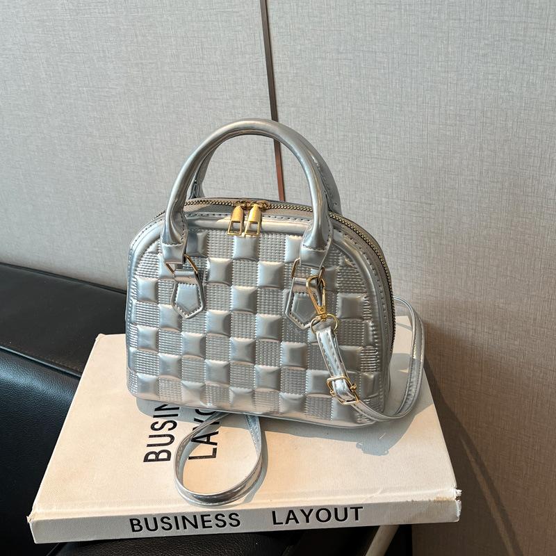 Summer new women's bag fashion indentation handbag women's fashion casual shoulder messenger casual simple bag