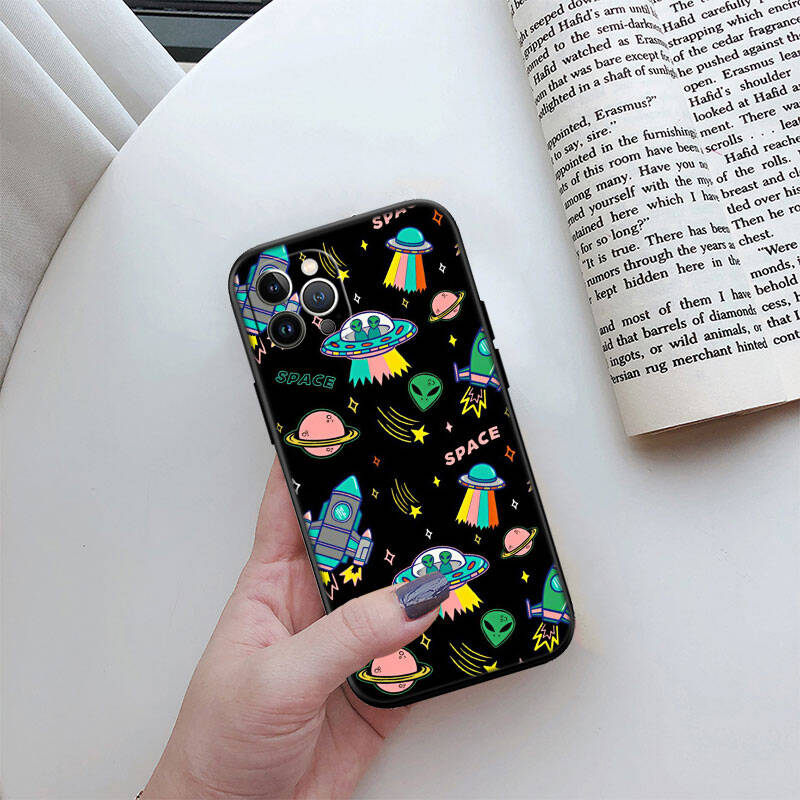 MH140 Space Alien UFO Phone Shell Case for iPhone 7 8 11 12 13 14 15 16 17 16E XS Pro Max XR X SE Air
