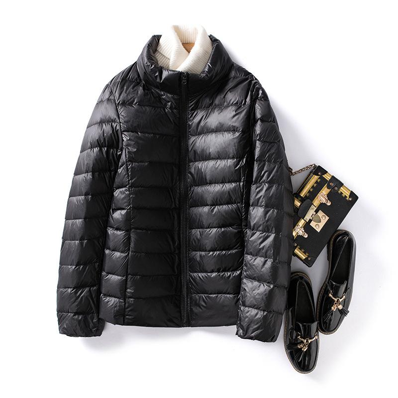 

Тонкий и легкий женский пуховик с воротником-стойкой, короткий, зима 2024, новый модный белый утиный пух, теплый, тонкий, большого размера 5XL [165-87.5 kg]