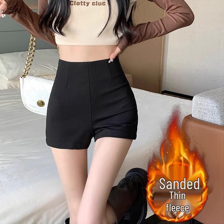 

Черные вельветовые шорты А-силуэта с высокой талией и эластичной утягивающей посадкой для женщин - Коллекция Осень/Зима XS