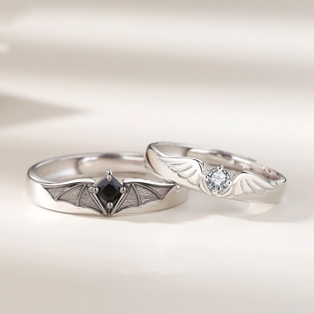 2 Pièces/Ensemble Bagues de Couple Ailes d'Ange Démon Vintage Créatives Pour Femmes Hommes Bague de Doigt Ange Démon Volant Punk Rétro Hip Hop Bijoux