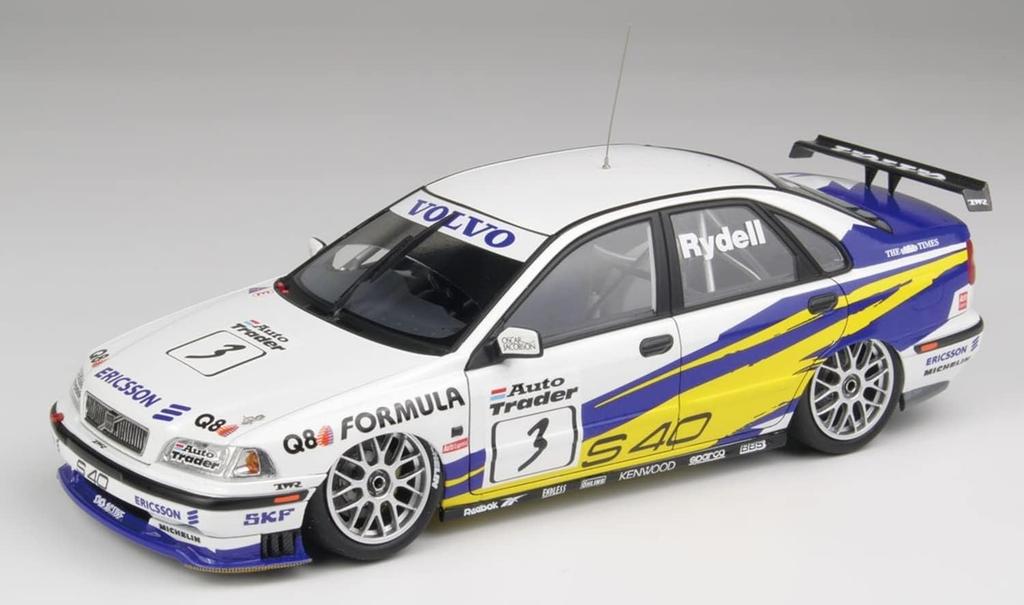 Závodní řada Volvo S40 1997 BTCC Brands Hatch Vítěz Plastový Model PN24034 Platz/NuNu 1/24
