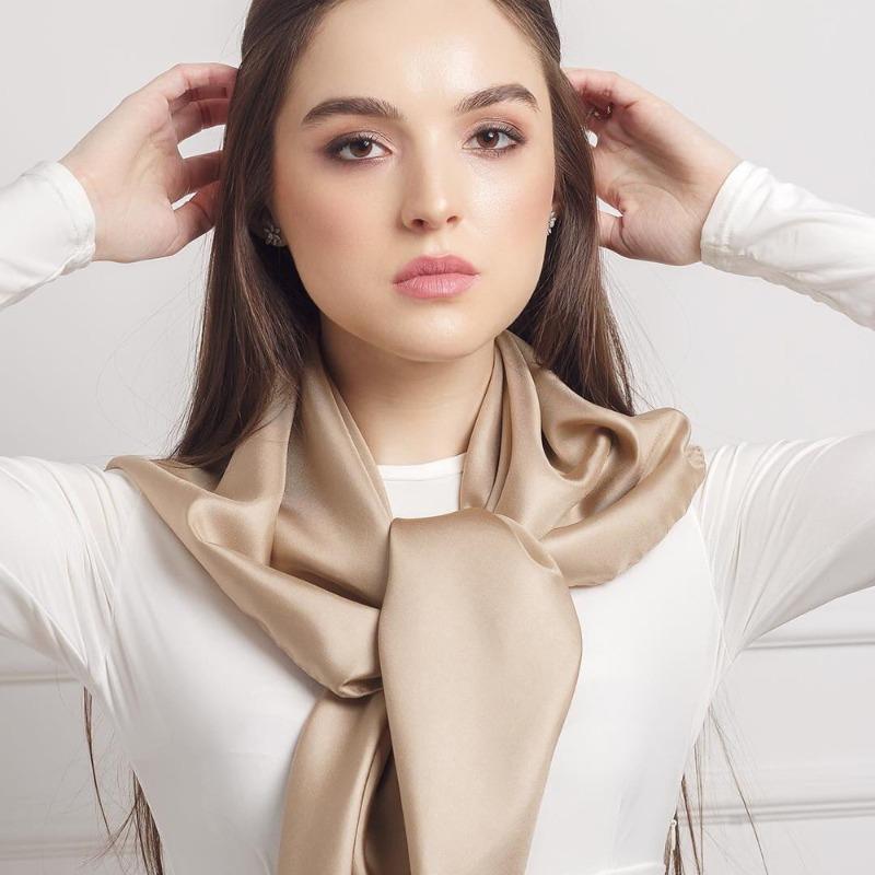 

Solid color silk scarf 90cm satin satin square scarf women s candy color printed silk scarf wedding gift 90*90cm (26 colors) світлого кольору хакі