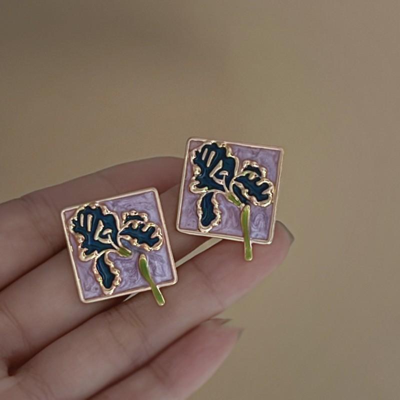 Monet garden oil painting style flower pearl earrings light luxury stud earrings French sweet small fresh earrings women