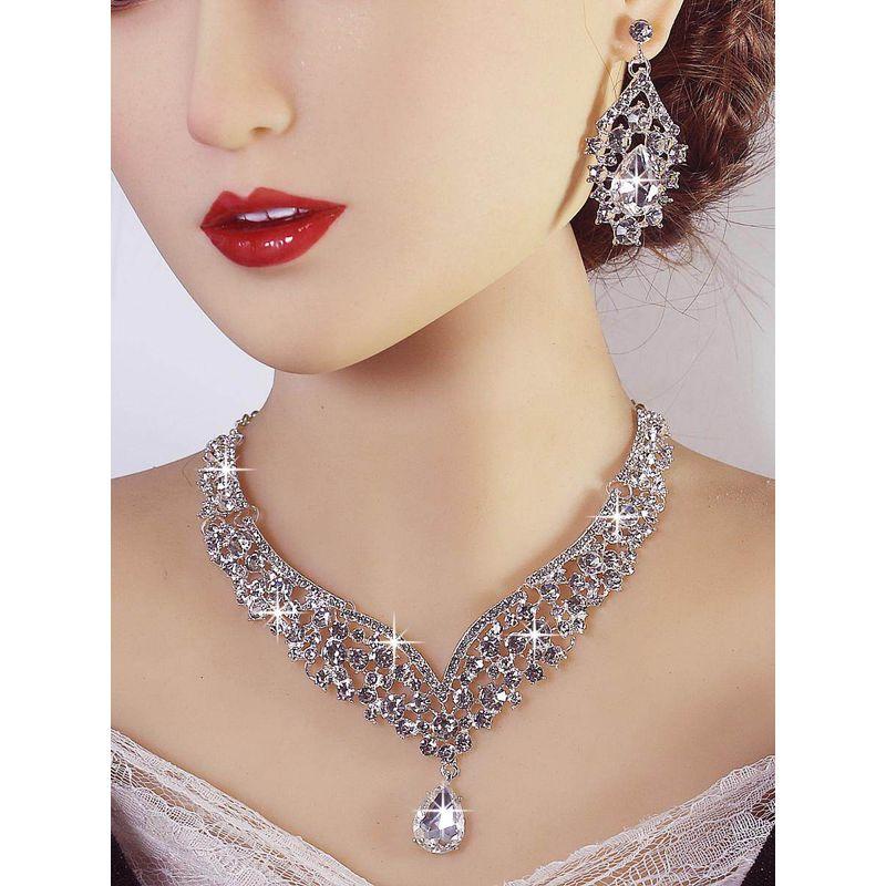 Fashion Crystal Necklace Earrings Jewelry Suit Alloy Rhinestone-Encrusted Jewelry Ornament Accessories Ball Performance Super Flash