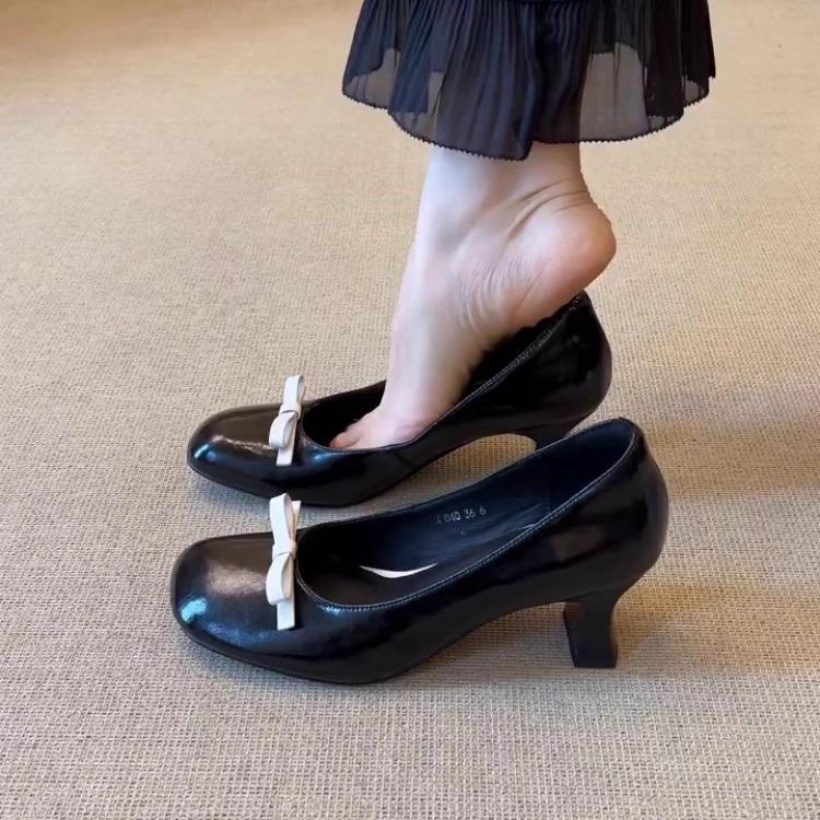Sheepskin Version Retro Square Head Bow Light Mouth Leather Single Shoes Femininity Versatile High Heels Soft Sole Mary Jane Shoes