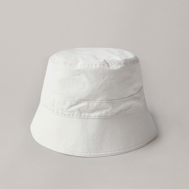 

NOTHING WRITTEN Bucket hat (Off white) FREE