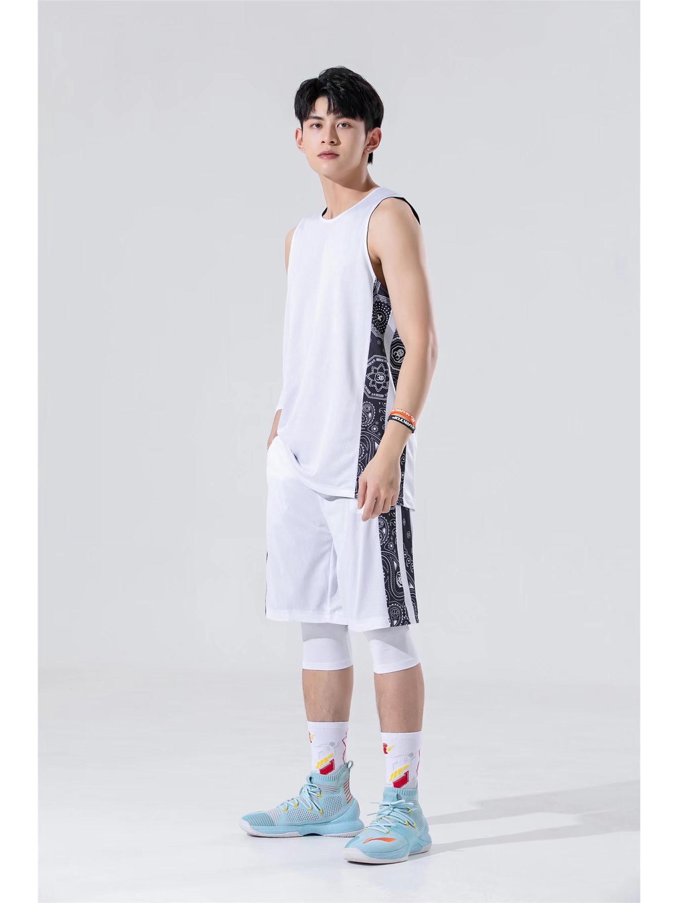 

Сверхбыстрые баскетбольные джерси на заказ - Дышащая тренировочная и соревновательная форма для мужчин и женщин 7XL